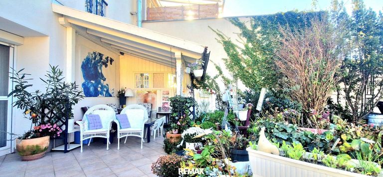 22 Veranda