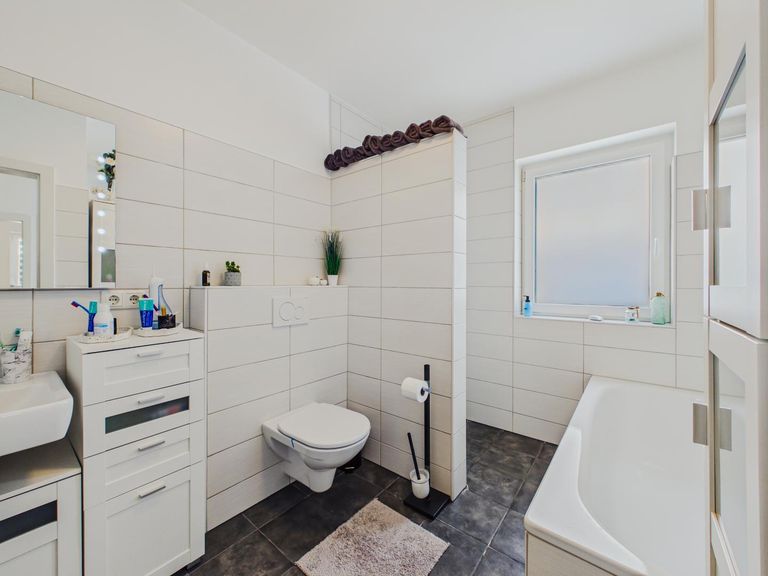 Badezimmer 2