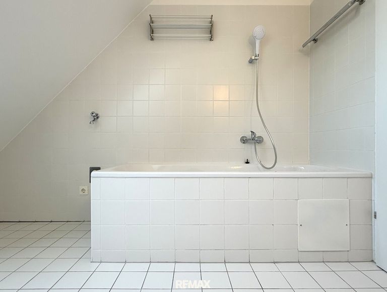1. Dachgeschoss - Badewanne