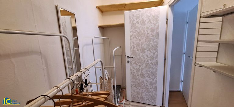 Praktischer Schrankraum