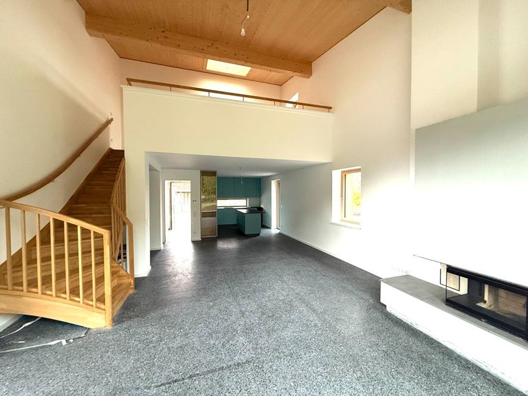 4 Wohnbereich mit Kamin