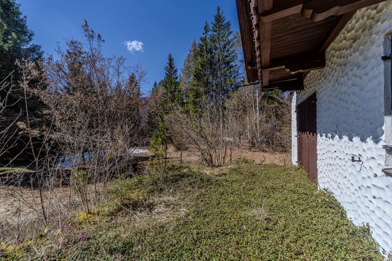 Baugrundstück mit Altbestand/Freizeitwohnsitz