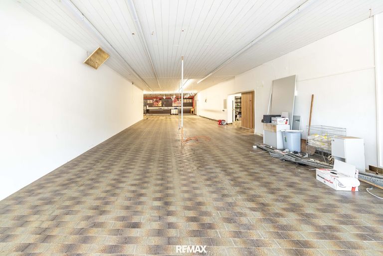 große Geschäftsfläche