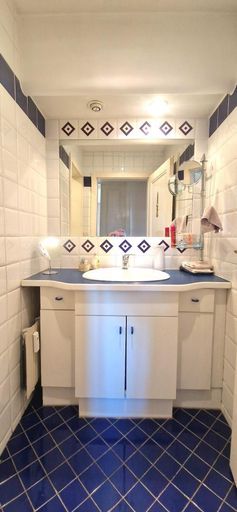 16 Badezimmer 2