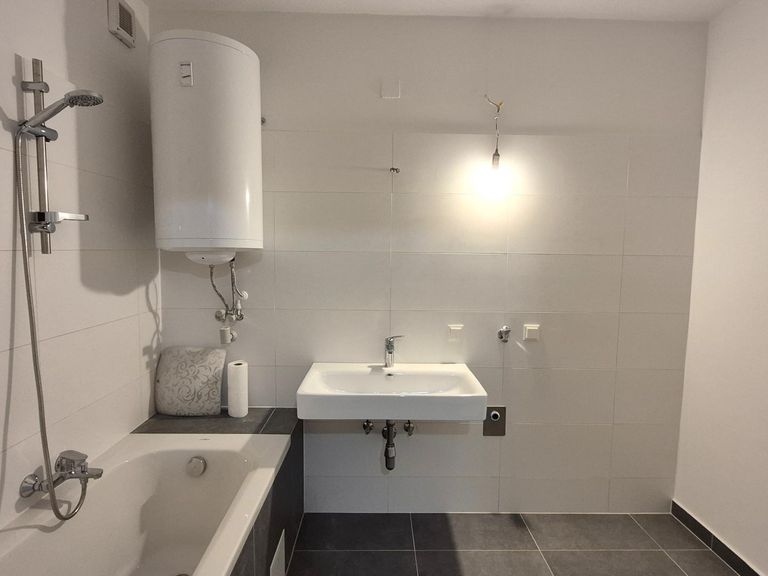 neues Badezimmer