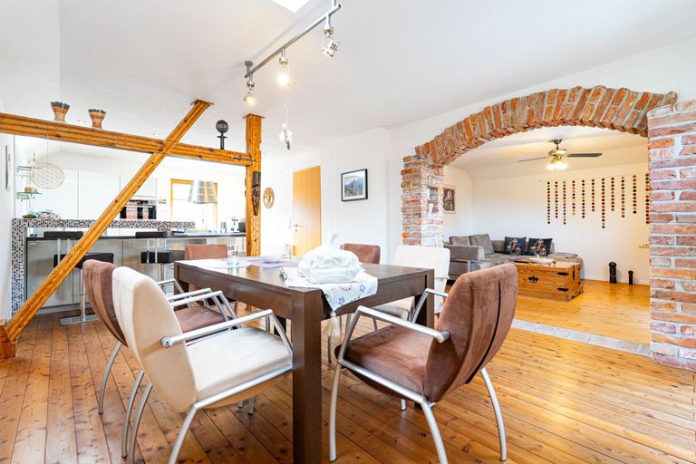 Wohn- und Essbereich