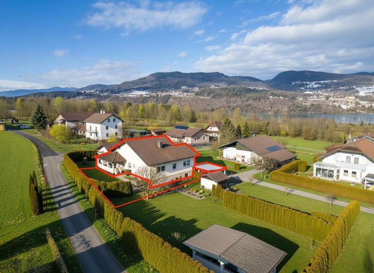 Luftbild mit eingezeichneten Grundstücksgrenzen