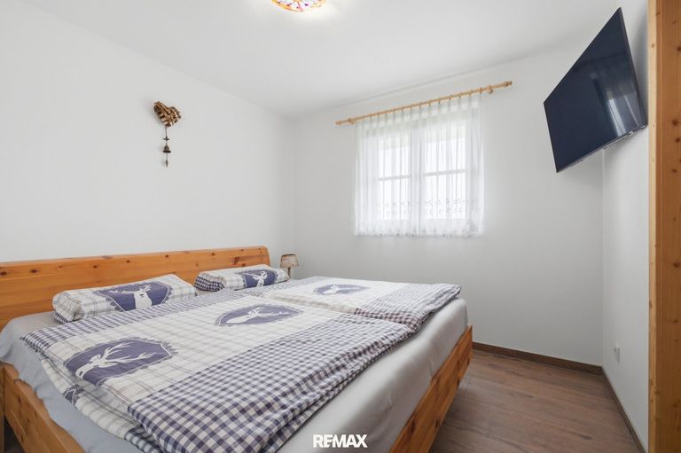 Schlafzimmer UG