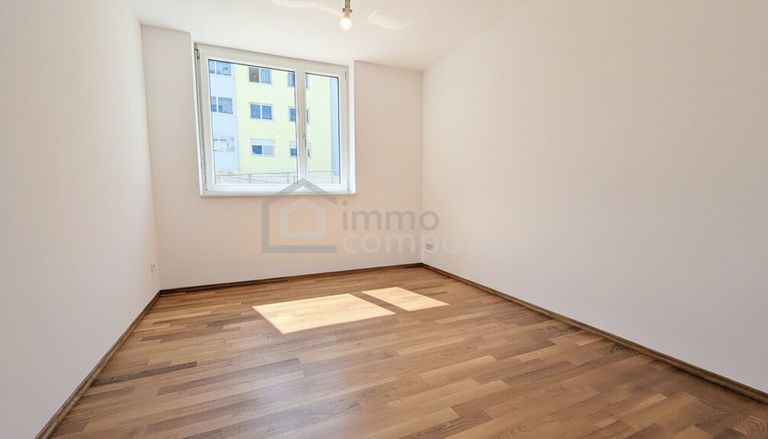 Büro / Schlafzimmer