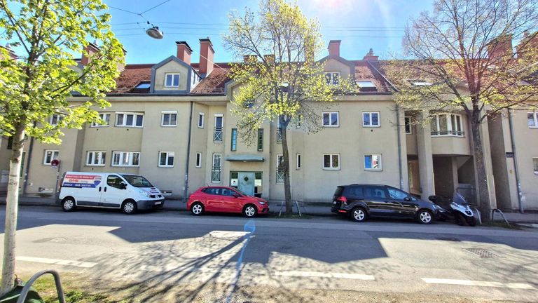Strassenansicht 01