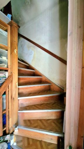 TREPPE 01