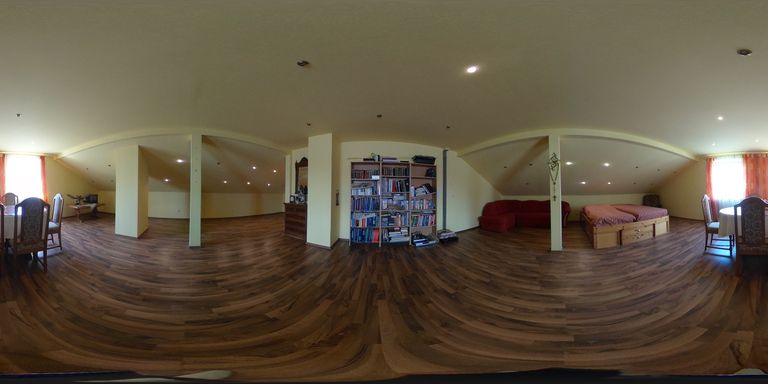 Dachboden 58 m² Raum