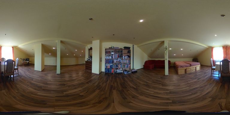 Dachboden 58 m² Raum