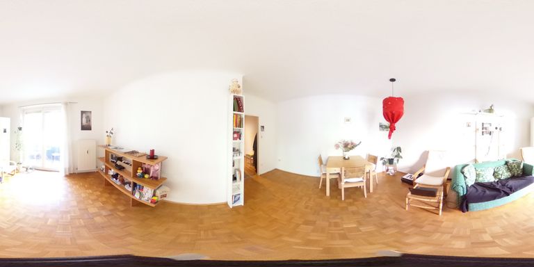 02_Wohnzimmer_360