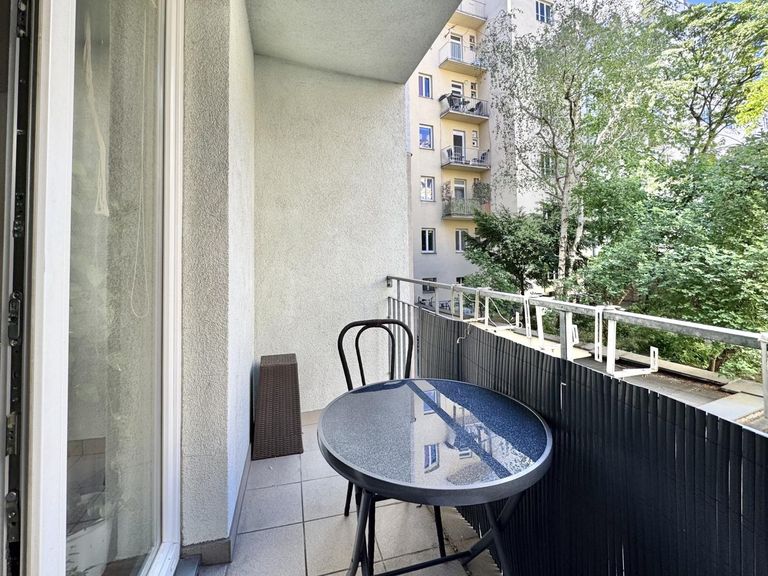 02_Balkon