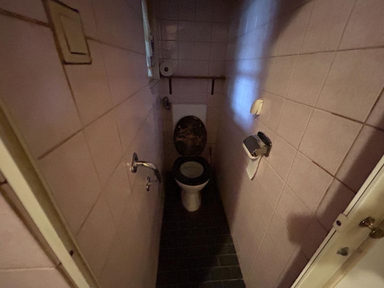 WC