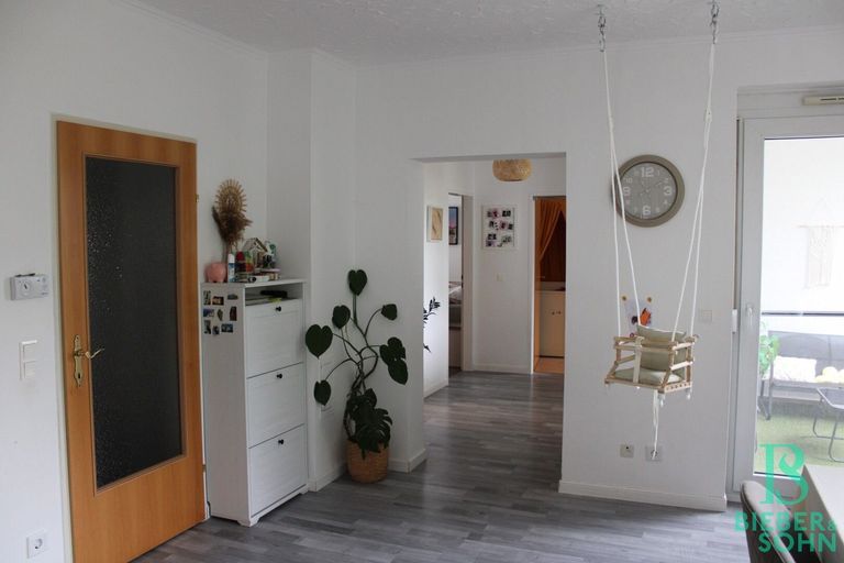 Wohnzimmer - Vorraum/Eingangsbereich - Vorraum/Zimmer/Bad