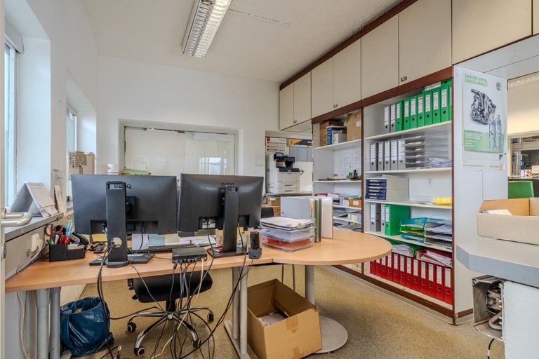 Büro