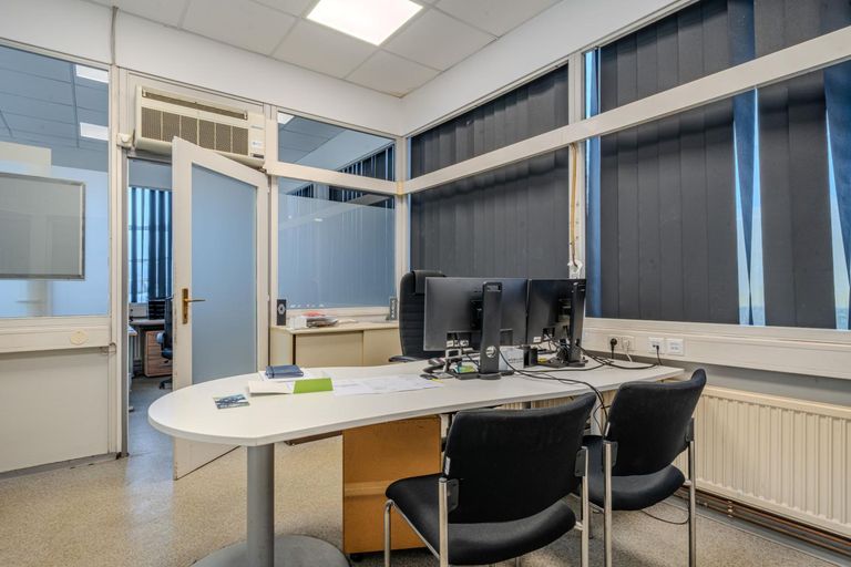Büro