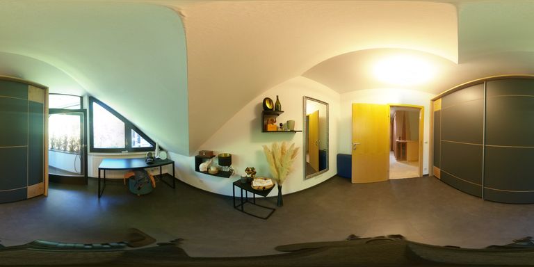 Zimmer 2. Ebene