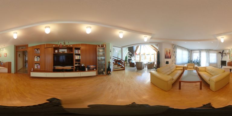 Wohnzimmer mit Wintergarten EG
