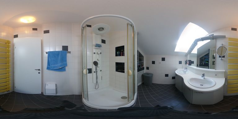 Badezimmer DG