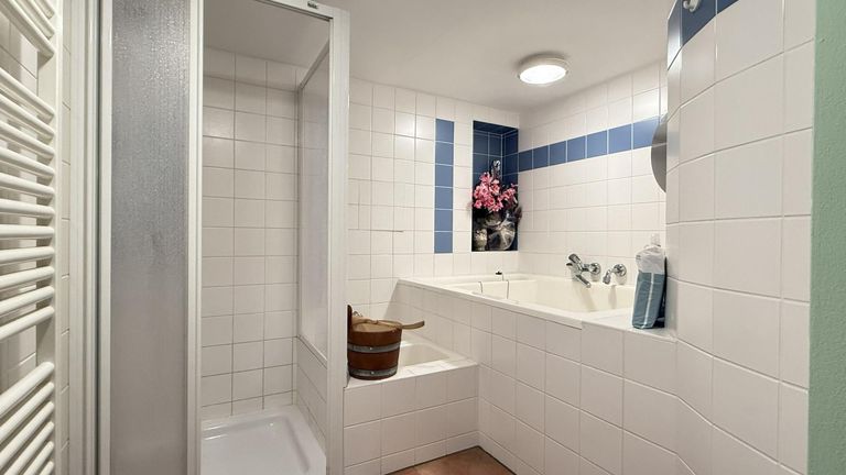 Badezimmer KG