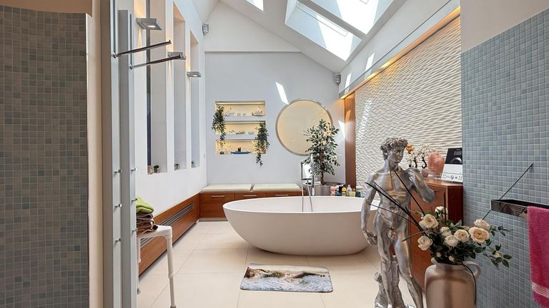 Badezimmer EG