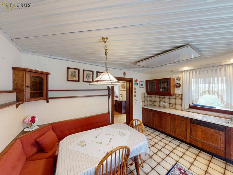 EG Küche und Essbereich