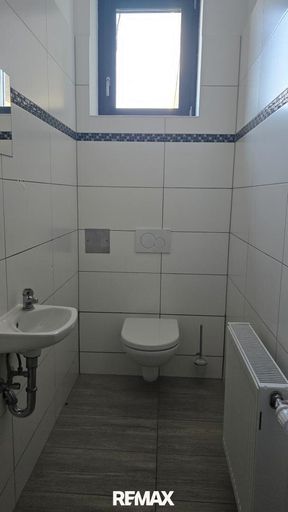 WC 2
