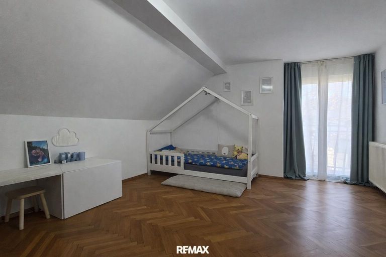 Schlafzimmer 1 OG