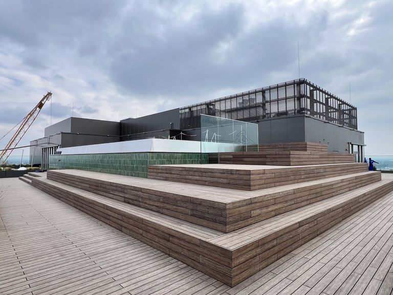 Dachterrasse Pool