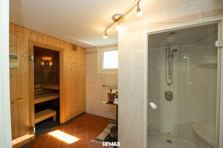 KG Sauna und Dusche