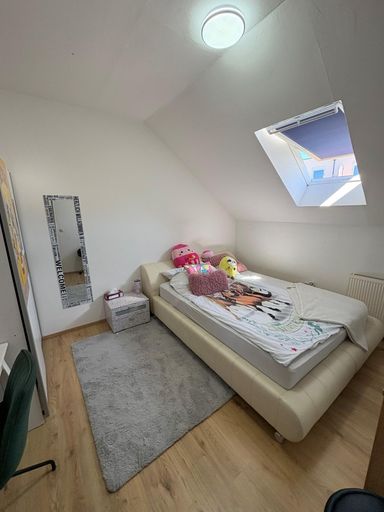 Schlafzimmer 2
