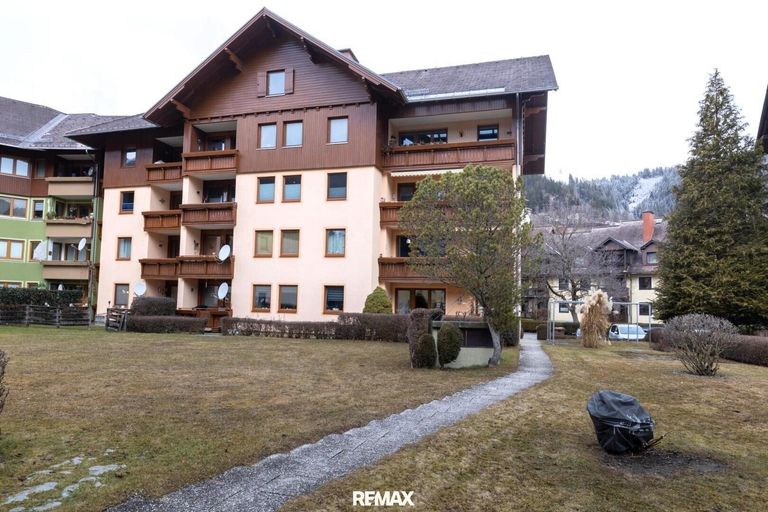 Mehrparteienhaus Ansicht Süd