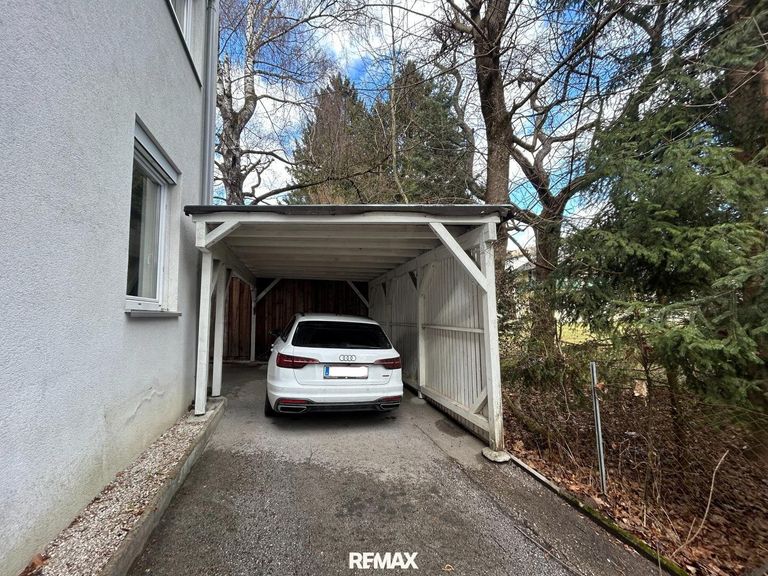 Carport
