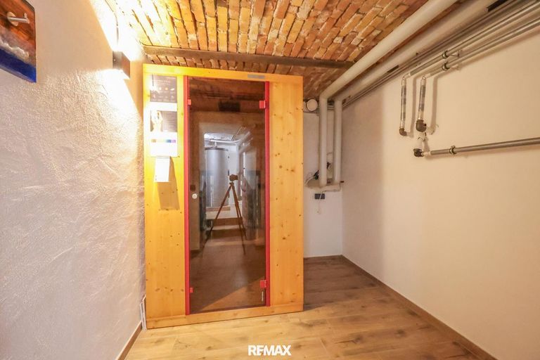 Keller inkl. Infrarotkabine