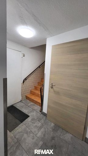 EG + Zugang Top 4 (Stiege)