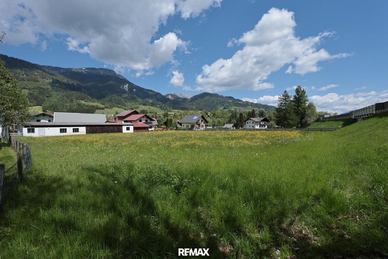 das unbebaute Grundstück Blick Richtung Nordosten