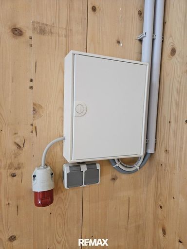 Strom, Starkstrom.. alles da!