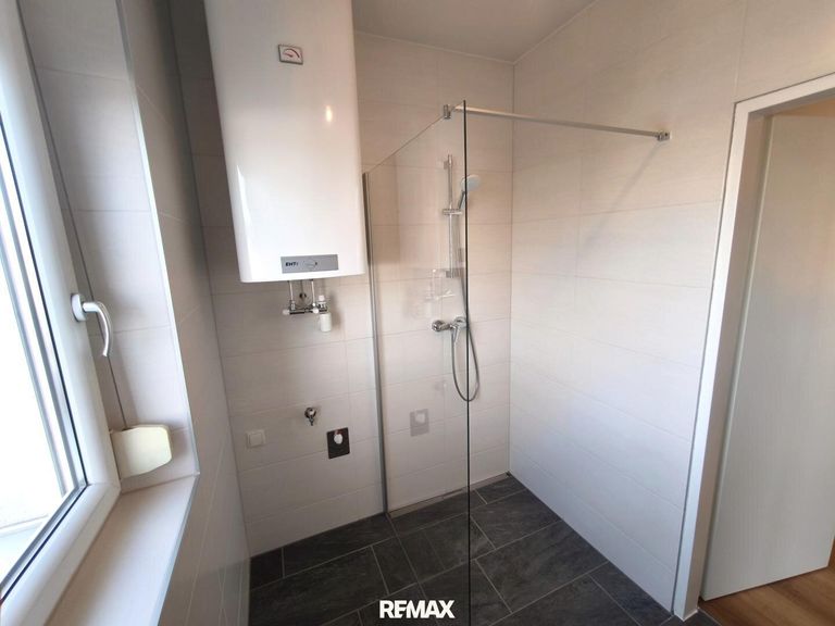 Badezimmer (2)
