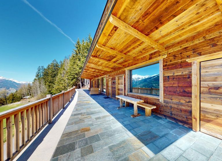 Chalet - Puschlin