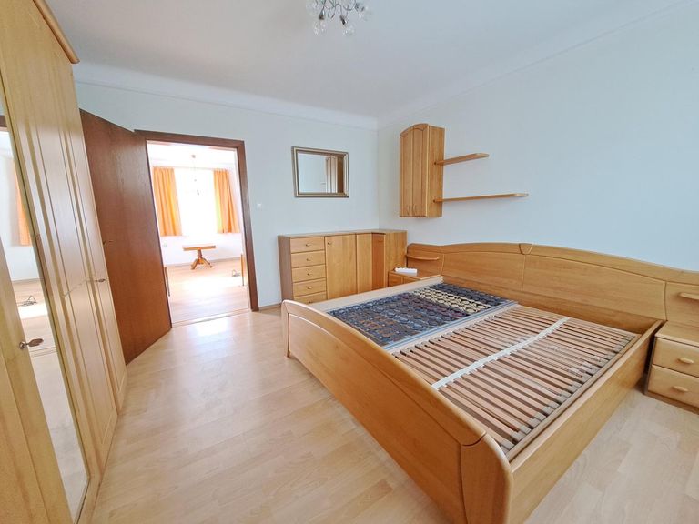 EG Schlafzimmer