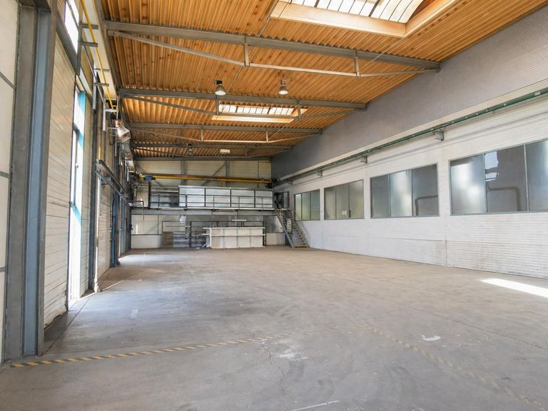 Halle 2