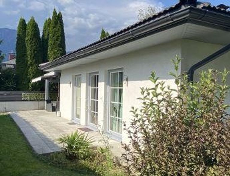 Bungalow