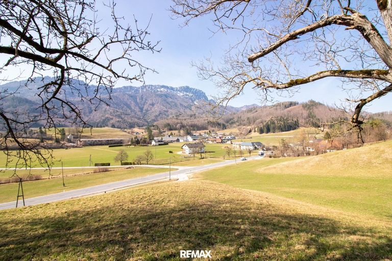 Blick auf die Kremsmauer