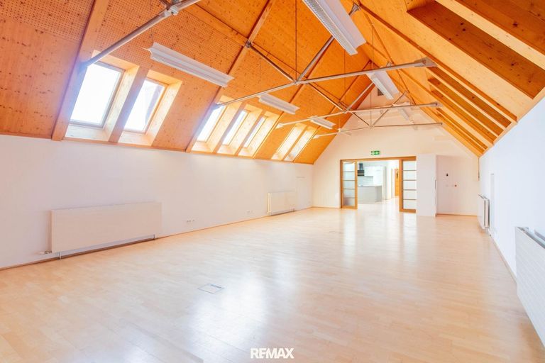 ca 130 m² Raum für Ihre Ideen