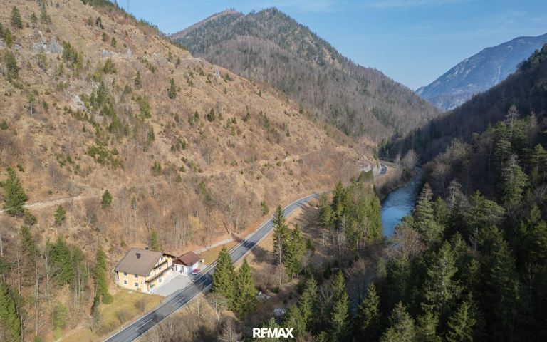 Mitten im Stodertal direkt an der Steyr