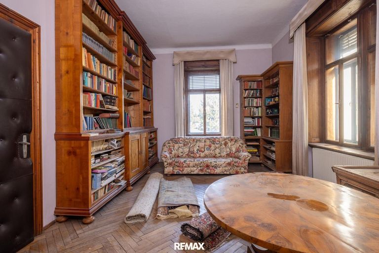 Bibliothek mit Charakter