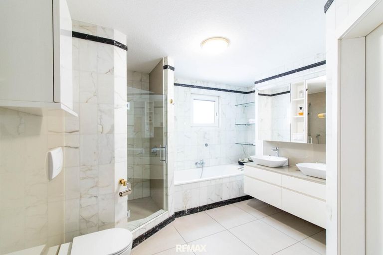 elegantes Badezimmer